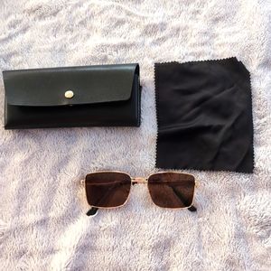 BRAND NEW Sunglasses Gold Frame